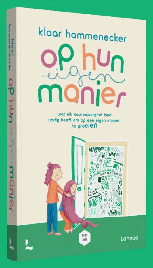 Cover van het boek Op hun eigen manier van Klaar Hammenecker